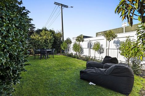 Photo of property in 5a Clemow Road, Fitzroy, New Plymouth, 4312