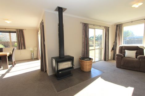 Photo of property in 16e Rousehill Street, Renwick, 7204