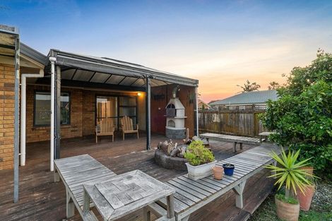 Photo of property in 6b Sheriff Place, Randwick Park, Auckland, 2105