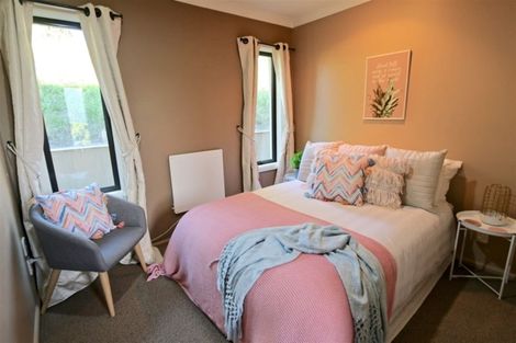 Photo of property in 36 Rockview Place, Mount Pleasant, Christchurch, 8081