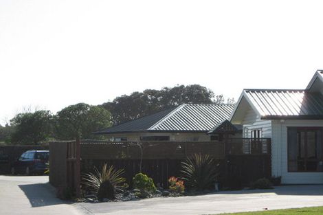 Photo of property in 19 Bunyan Road, Coastlands, Whakatane, 3120