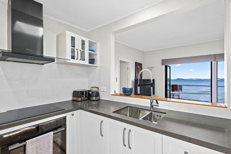 Photo of property in 12 Clinton Road, Tawharanui Peninsula, Warkworth, 0986