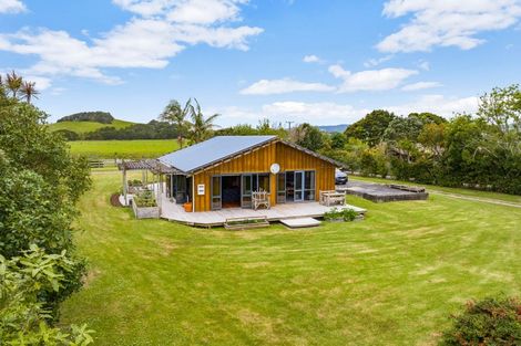Photo of property in 160 South Road, Waipu, 0582