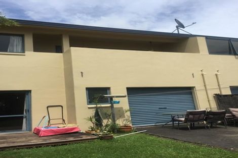 Photo of property in 5 Albizia Avenue, Henderson, Auckland, 0612