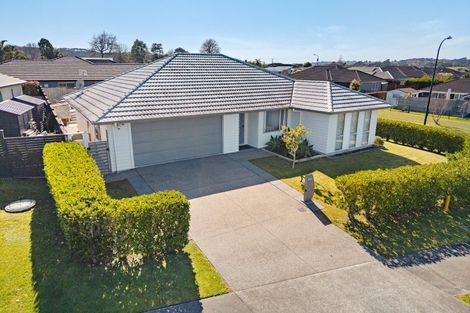 Photo of property in 13 Pitoitoi Drive, Riverhead, 0820