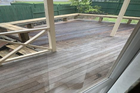 Photo of property in 6 Orinda Close, Botany Downs, Auckland, 2010