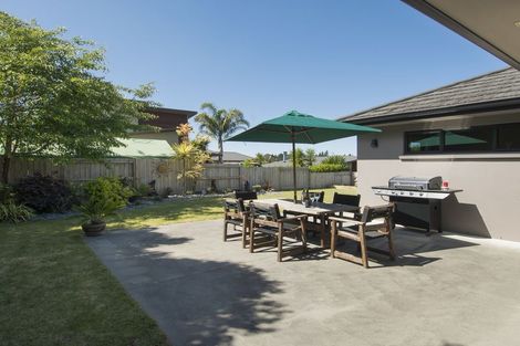 Photo of property in 110 Rowesdale Drive, Ohauiti, Tauranga, 3112