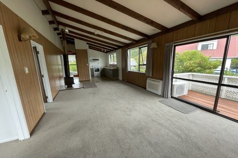 Photo of property in 10 Huia Street, Waikawa, Picton, 7220