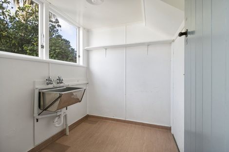 Photo of property in 145 High Street, Bulls, 4818