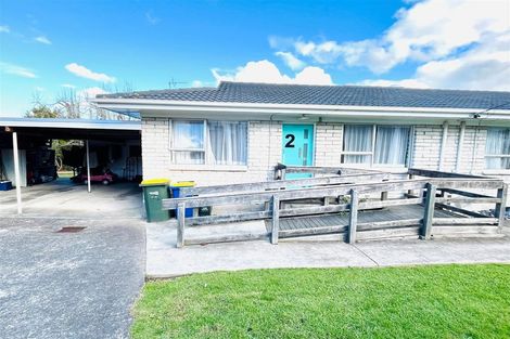 Photo of property in 108 Golf Road, New Lynn, Auckland, 0600