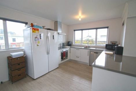 Photo of property in 93 Centennial Avenue, Waitara, 4320