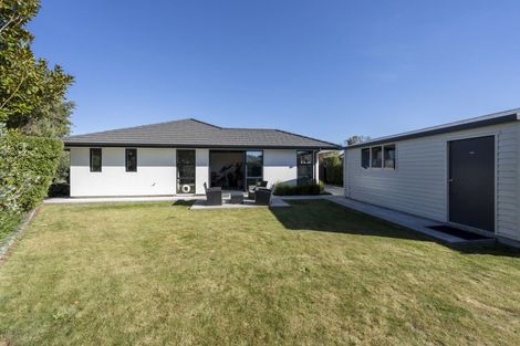 Photo of property in 2/8 Hurst Place, Parklands, Christchurch, 8083