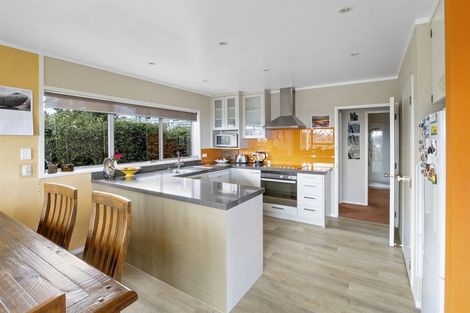 Photo of property in 12 Nigel Road, Browns Bay, Auckland, 0630