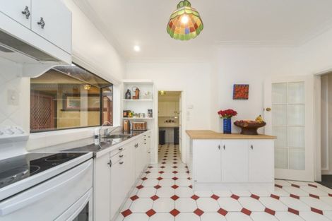 Photo of property in 302 Park Road, Hokowhitu, Palmerston North, 4410