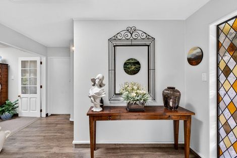 Photo of property in 24 Reeve Drive, Havelock North, 4130