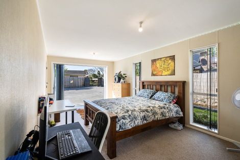 Photo of property in 11 Matai Place, Hawera, 4610