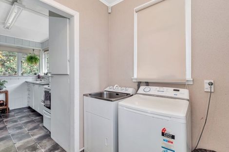 Photo of property in 115a Oceanview Road, Mount Maunganui, 3116