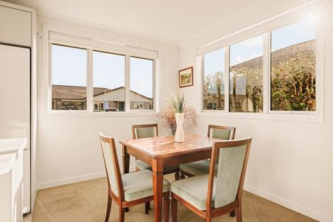 Photo of property in Waterview Estate, 39/4 Greystone Place, Omokoroa, 3114