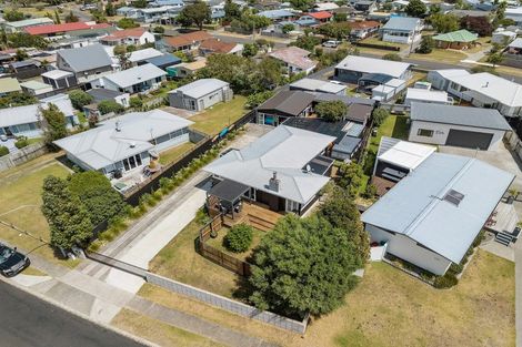 Photo of property in 229 Chartwell Avenue, Whangamata, 3620