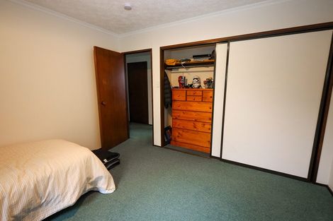 Photo of property in 71 Glenross Street, Glenross, Dunedin, 9011