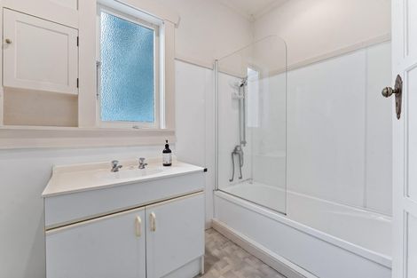 Photo of property in 30 Old Kaipara Road, Kaipara Flats, Warkworth, 0981