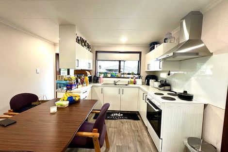 Photo of property in 170 Clyde Street, Balclutha, 9230