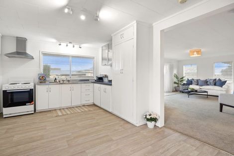 Photo of property in 283 Dickson Road, Papamoa Beach, Papamoa, 3118