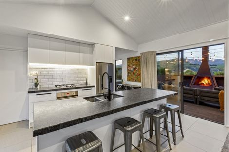 Photo of property in 44 Judge And Jury Drive, Lake Hayes, Queenstown, 9304