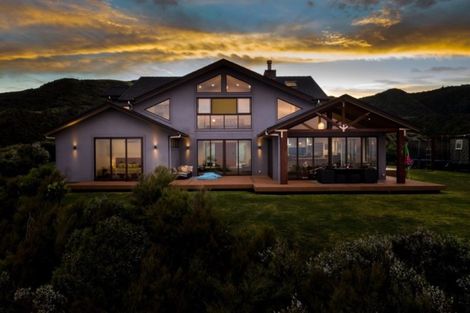 Photo of property in 64 Onekainga Rise, Whananaki, Hikurangi, 0181