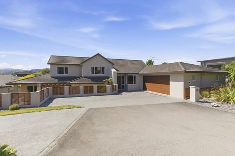 Photo of property in 10 Metzenthin Close, Raumati South, Paraparaumu, 5032