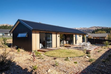 Photo of property in 31 Alice Burn Drive, Luggate, Wanaka, 9383