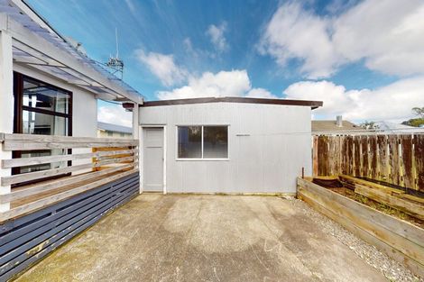 Photo of property in 21 Hereford Street, Marton, 4710