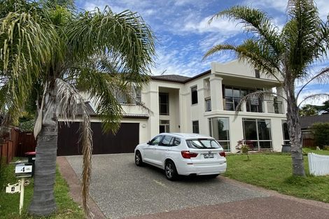 Photo of property in 4 English Oak Drive, Schnapper Rock, Auckland, 0632