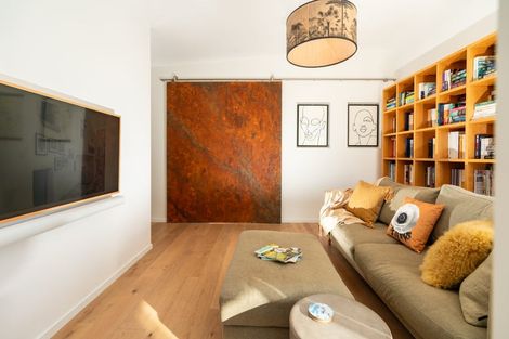 Photo of property in 6 Pine Ridge Terrace, Waikanae Beach, Waikanae, 5036