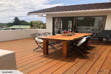 Photo of property in 31 Squirrel Lane, Browns Bay, Auckland, 0630