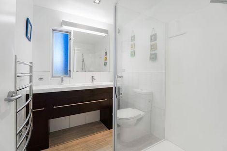 Photo of property in 401 Harbour View Road, Whangamata, 3620