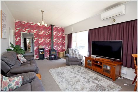 Photo of property in 16a Union Street, Foxton, 4814