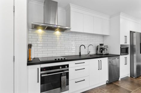 Photo of property in 18 Tomairangi Crescent, Pukekohe, 2120