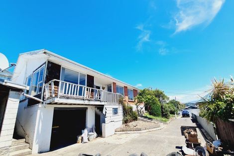 Photo of property in 11 Milton Street, Ohai, 9635