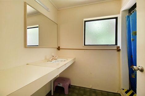 Photo of property in 27 Tainui Street, Mokau, 4376