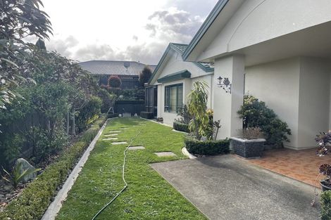 Photo of property in 19 Logan Way, Kelvin Grove, Palmerston North, 4414