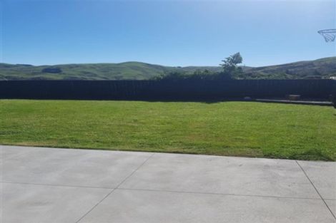 Photo of property in 18 Tarras Grove, Kelson, Lower Hutt, 5010