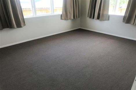 Photo of property in 1/82 Swaffield Road, Papatoetoe, Auckland, 2025