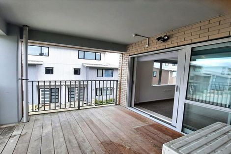 Photo of property in 106/28b Eileen Newey Place, Henderson, Auckland, 0612