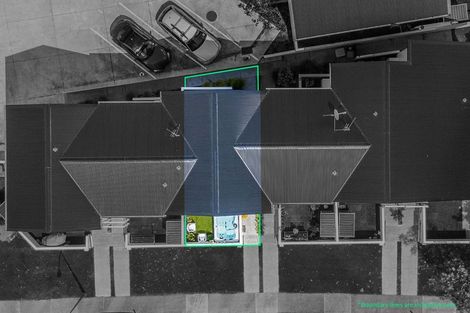 Photo of property in 3/2 Jadewynn Drive, Massey, Auckland, 0614