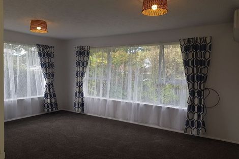 Photo of property in 19 Salford Avenue, Redwood, Christchurch, 8051