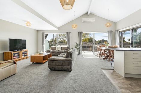 Photo of property in 198d Old Farm Road, Hamilton East, Hamilton, 3216