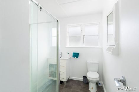 Photo of property in 25 Hewer Crescent, Naenae, Lower Hutt, 5011