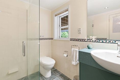 Photo of property in 34 Torwood Road, Khandallah, Wellington, 6035