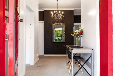 Photo of property in 129 Victoria Street, Cambridge, 3434